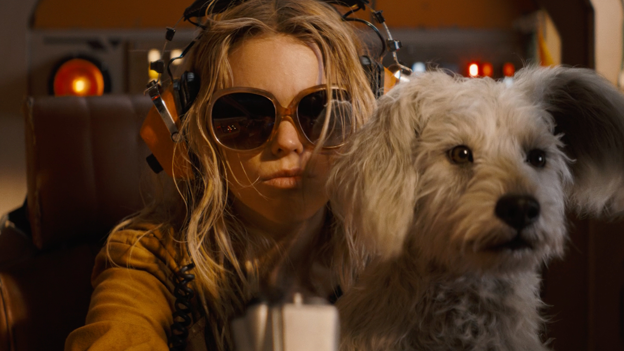 《超级少女》全新预告海报双发 纵横星际蓄势待发